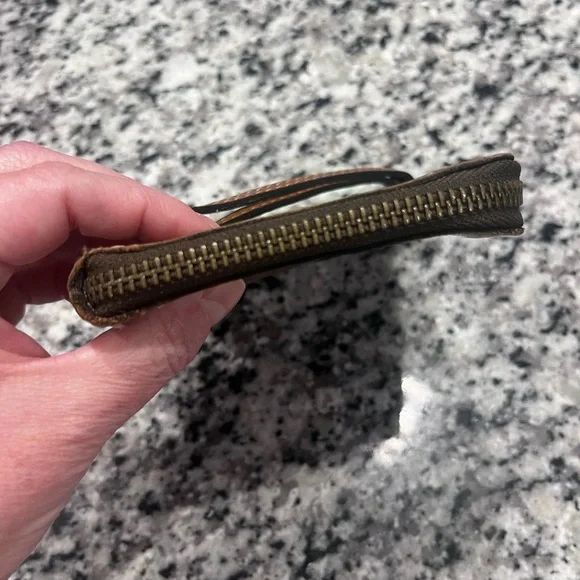 Patricia Nash Leather Wristlet / Zip Pouch – Brown ✨ - Picture 4 of 11